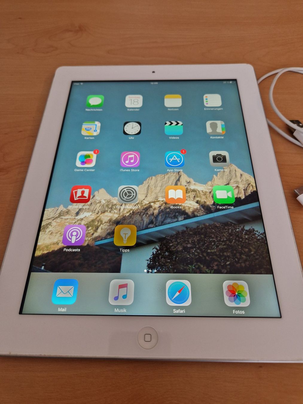Apple Tablet PC: iPad – Usato da Walenstadt venduto da maerssi 1