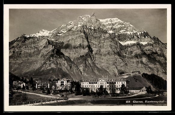 Ansichtskarten: AK Glarus, Kantonspital mit Bergpanorama – Gebraucht aus Berlin von bartko-reher