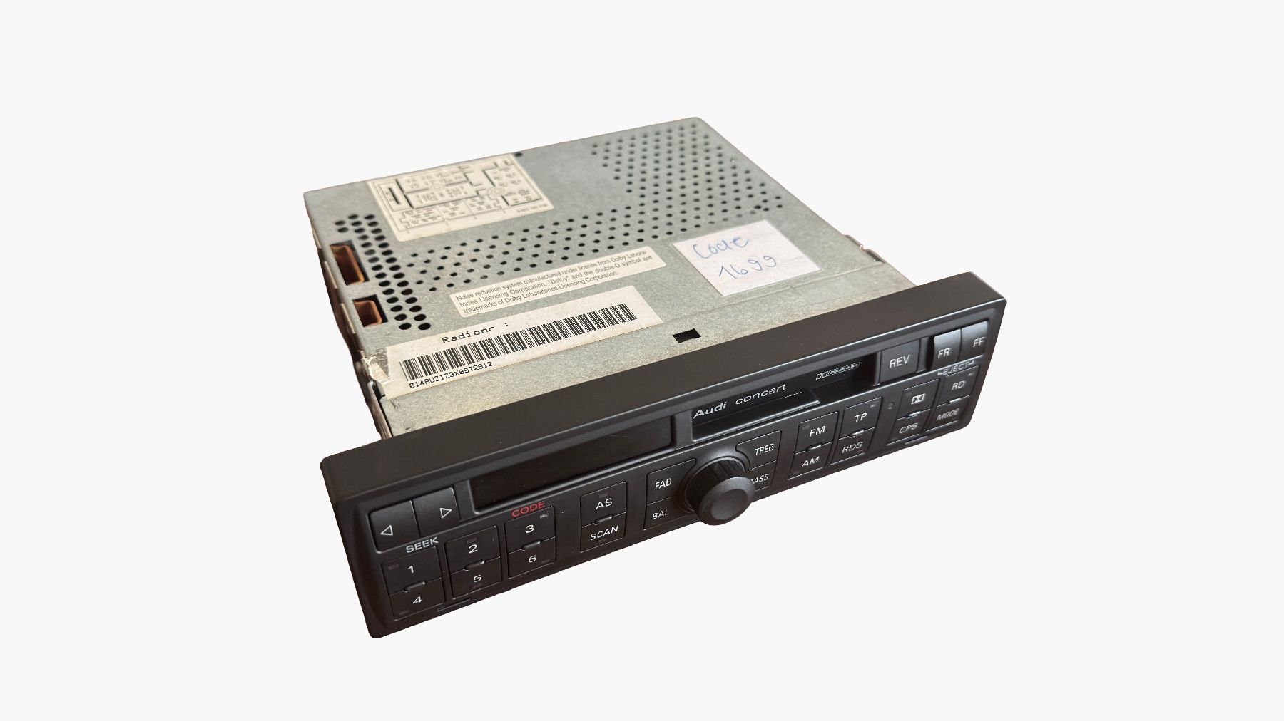 Blaupunkt Radio: Original Audi Concert Radio 4B0035186D mit Code – Usato da Kleinandelfingen venduto da _Sebi 1