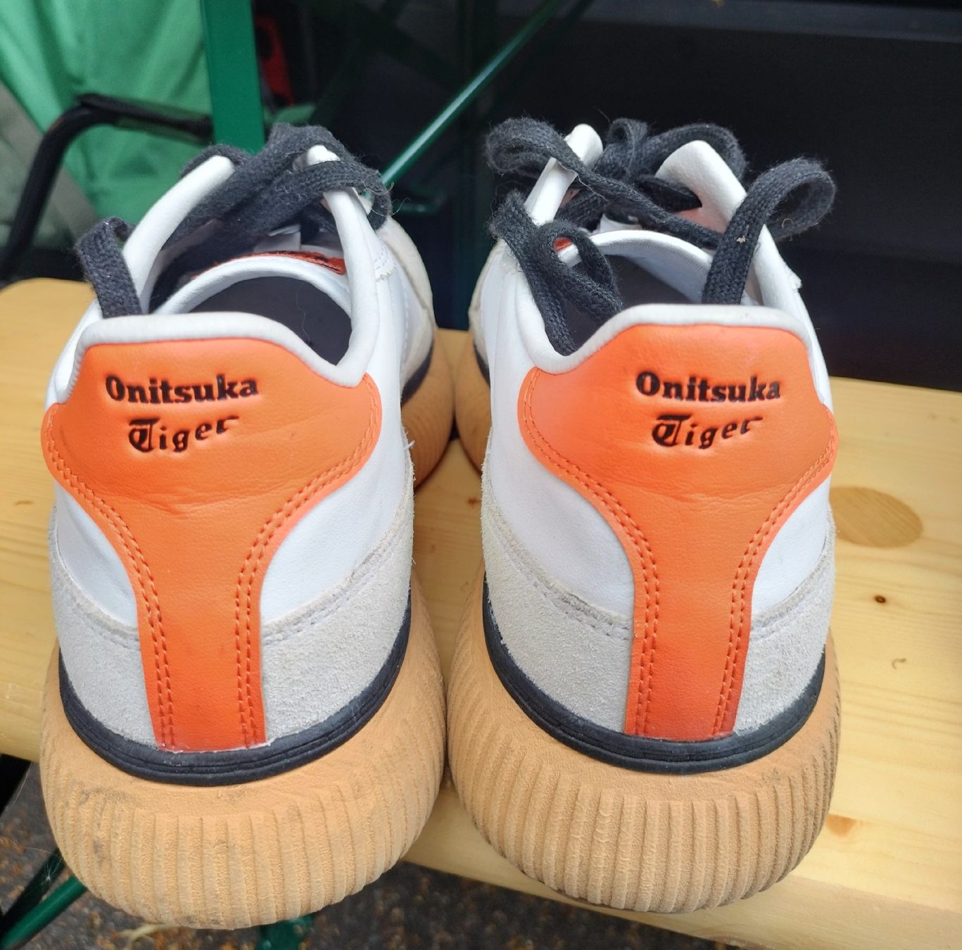 Onitsuka Herrenschuhe: Baskets Onitsuka Tiger blanches et oranges taille 41,5  – Gebraucht aus Massongex von Amel16 1