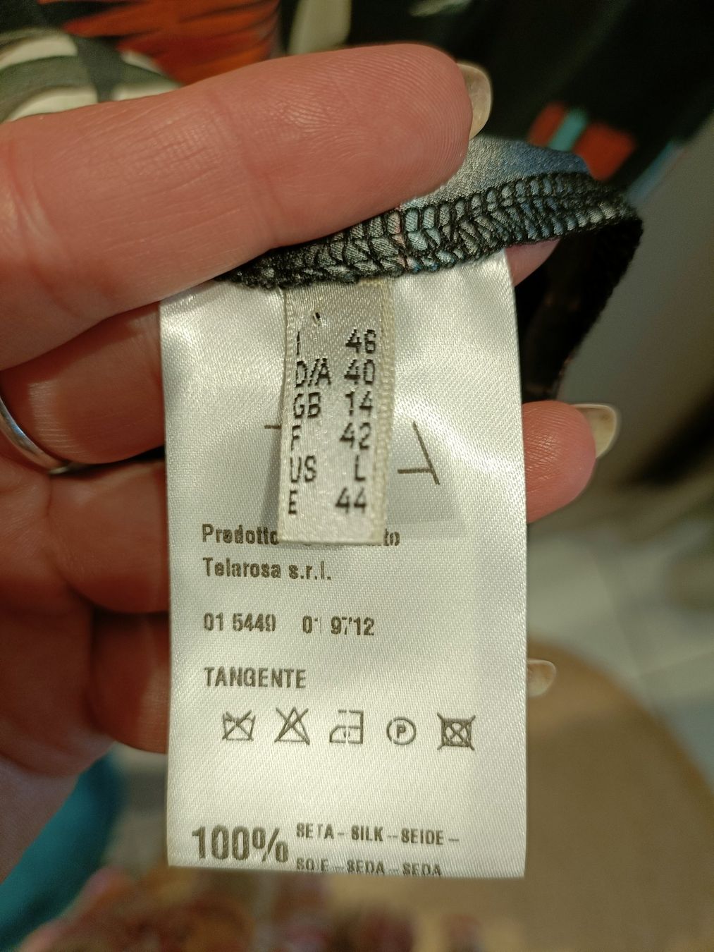Kleider: Seidenkleid Marke Tela, Grösse L – Gebraucht aus Zollikofen von Proseco 4