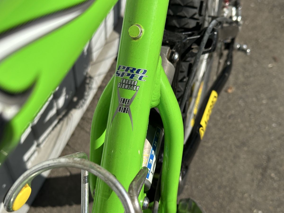 Scott Velos: Scott Octane FX1 MTB Grösse M als Defekt  – Defekt aus Wädenswil von HobbyZimmer 9