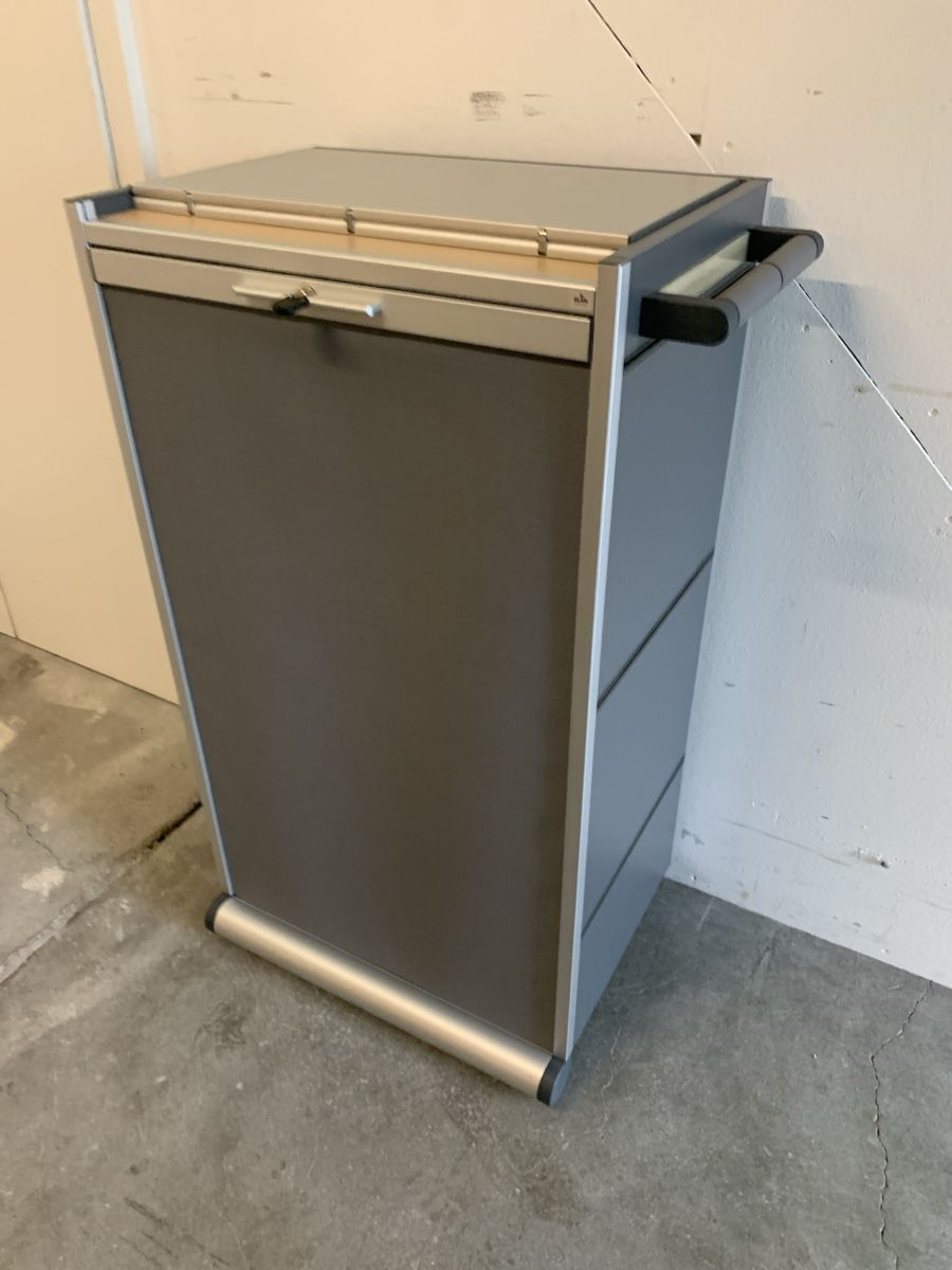 Elan Banconi: Rollcontainer Elan Top Zustand – Usato da heiligenschwendi venduto da bonitasunny 1