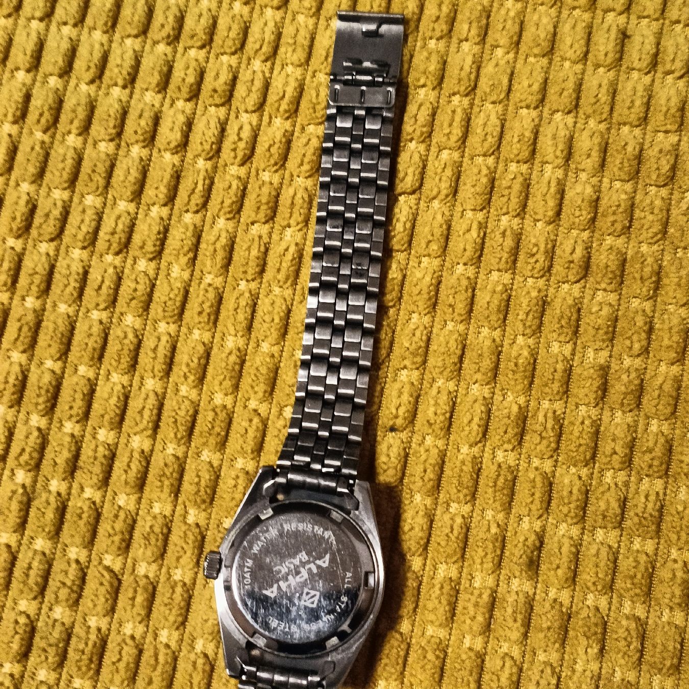 Montres: Alpha Basic Uhr – D'occasion à Giubiasco par giubi01 9