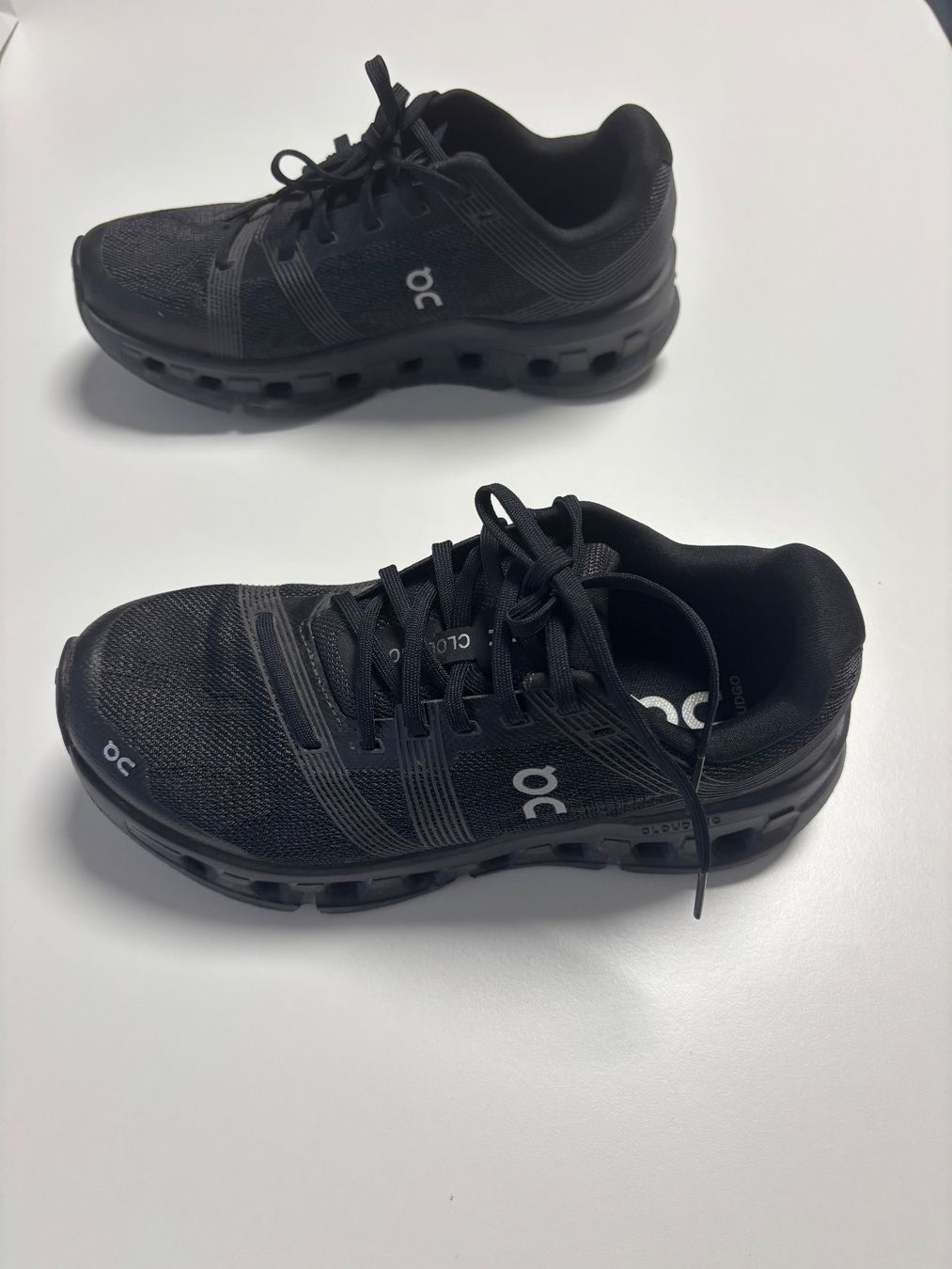 On Scarpe da donna: On Cloud cloudgo Grösse 38 schwarz Damen – Usato da Hergiswil NW venduto da Feybyen 3