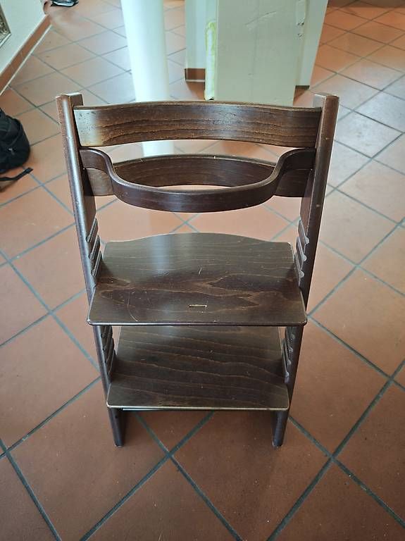 Stokke Chaises hautes: Original Strokke Trip Trap Kinder Hochsitz – D'occasion à Rüfenacht BE par Sumatrabali 2