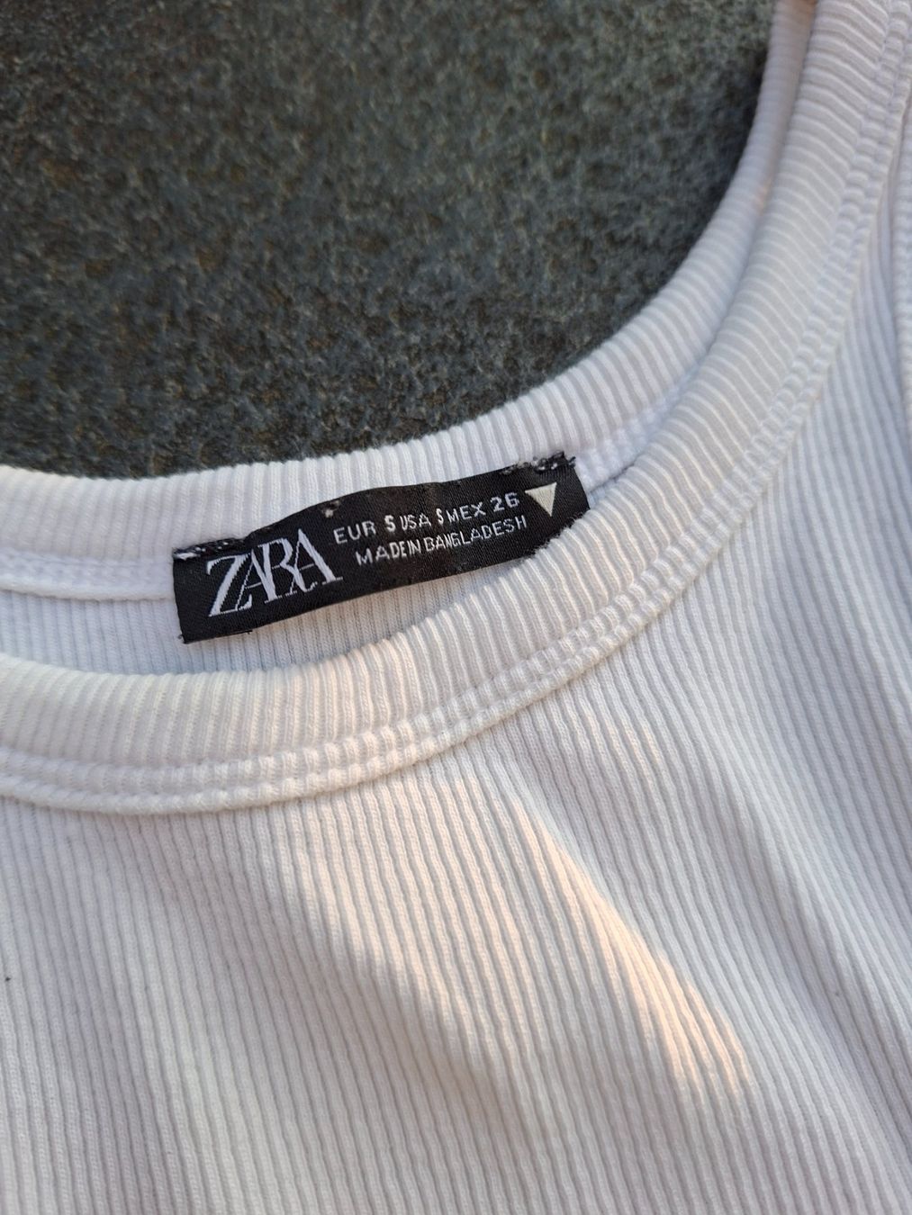 Top: Sommer Tops Set: Zara & Missguided, Gr. S – Usato da Bäriswil BE venduto da Rezz 1
