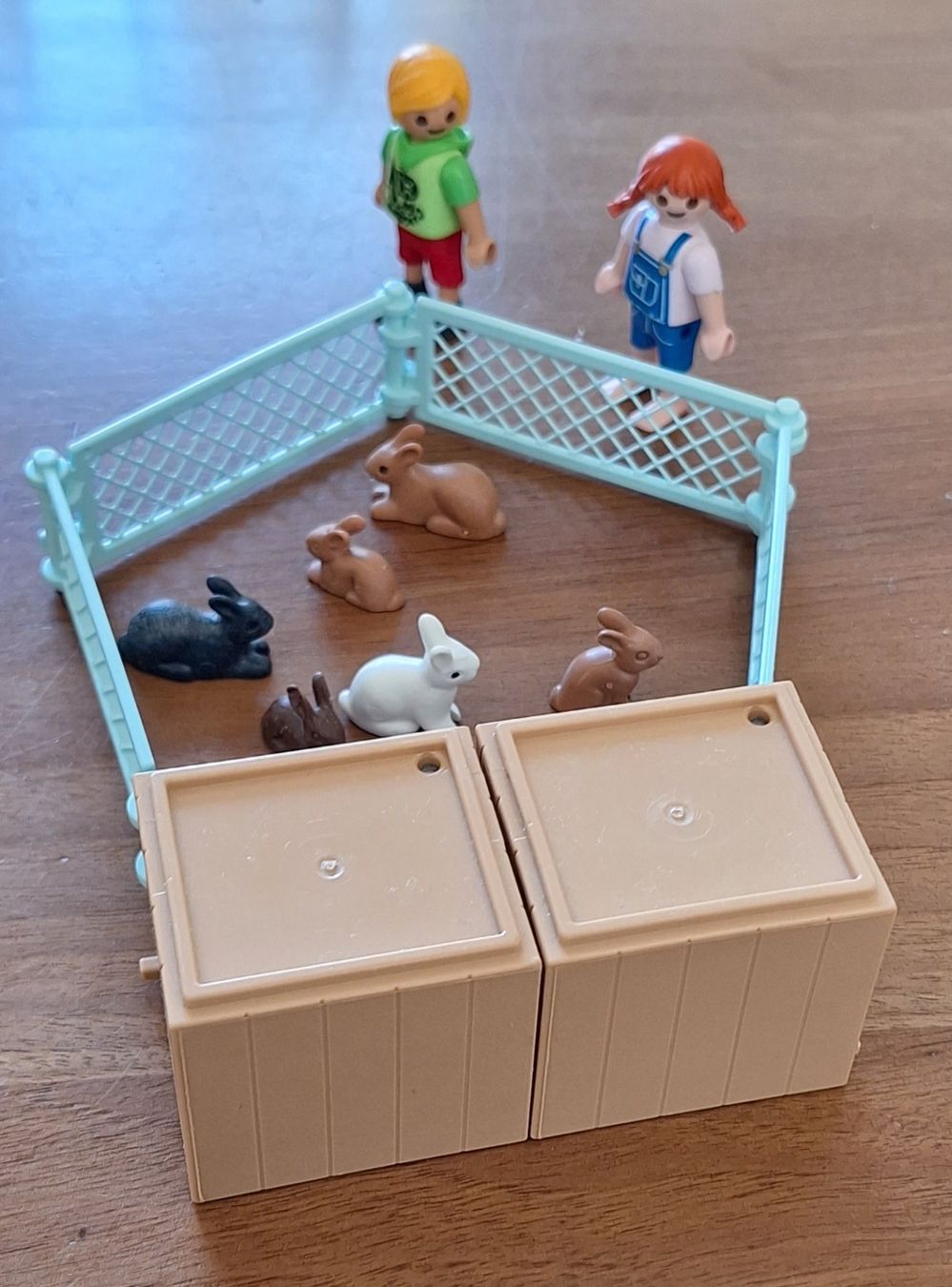 Playmobil Giocattoli: Playmobil Hasenstall – Usato da Konolfingen venduto da rose999