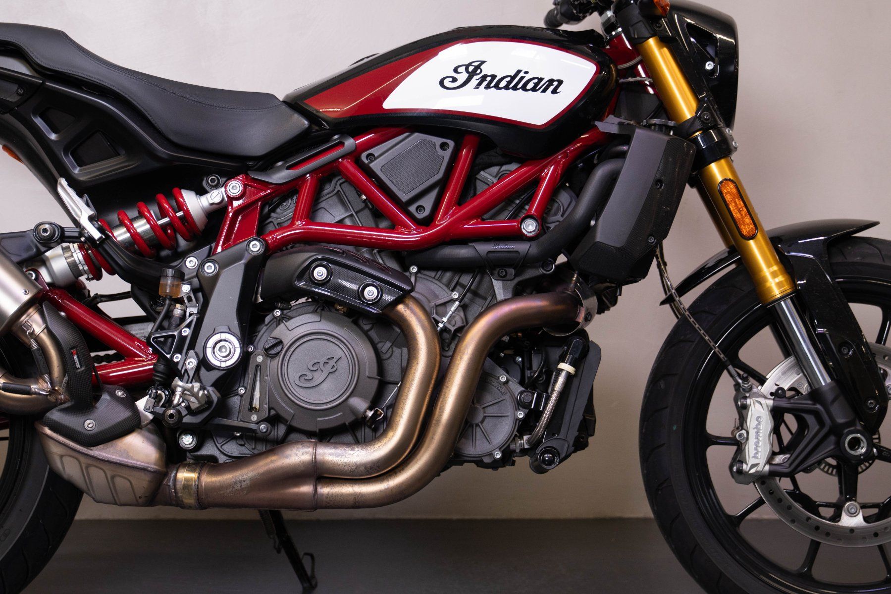 Indian Motorcycle Strada: Indian FTR 1200S RR – Usato da Hünenberg venduto da Maxim369 5