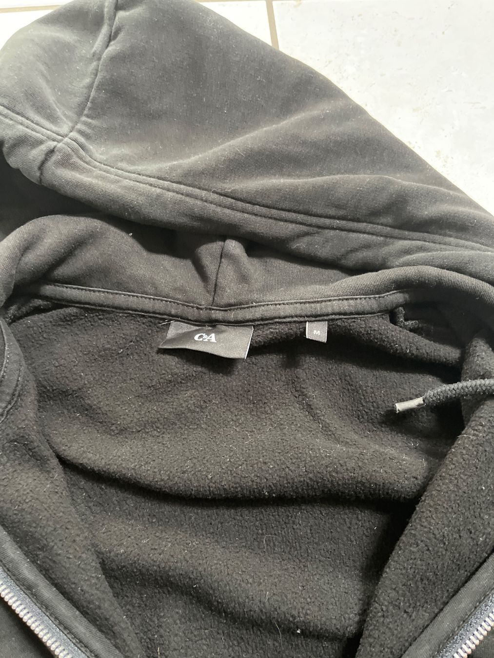 Giacche: Gebrauchte bequeme Sweatjacke Gr M – Usato da Lostorf venduto da Luelostorf 2