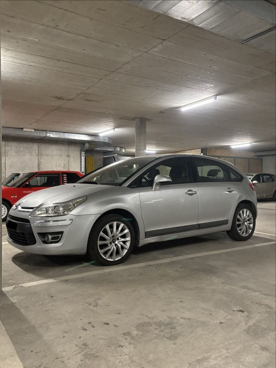 Citroën Autos: Citroen C4 1.6i 110cv – D'occasion à Conthey par jul_h7fl 3