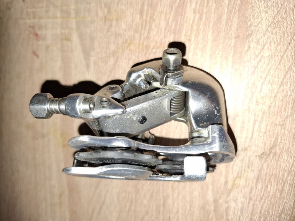 Dérailleur Arrière Campagnolo Record 10 Vitesses - Titane Et Carbone - Occasion Bon état