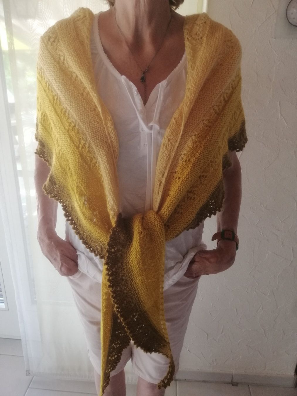 Foulard & Sciarpe: Schultertuch "Sweetcorn" mit Alpaca / Seide NEU – Nuovo (secondo la descrizione) da Langenthal venduto da Handstrick 4