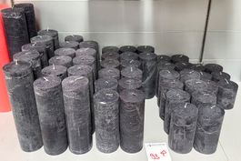 093 Posten Raureif Kerzen schwarz aus Liquidation