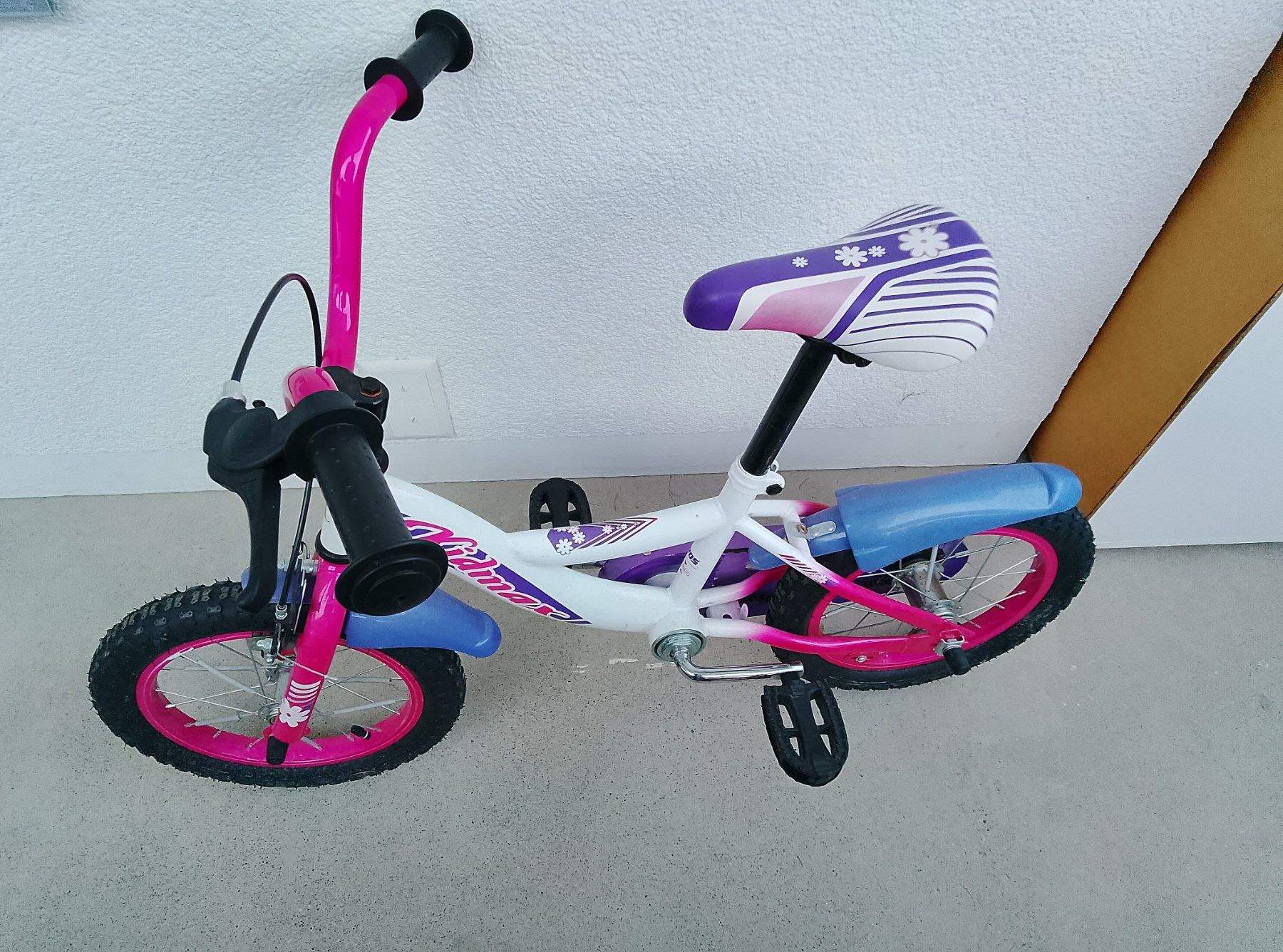 Velos: Mädchen Fahrrad 16 Zoll – Gebraucht aus Zermatt von Haspeklo 1