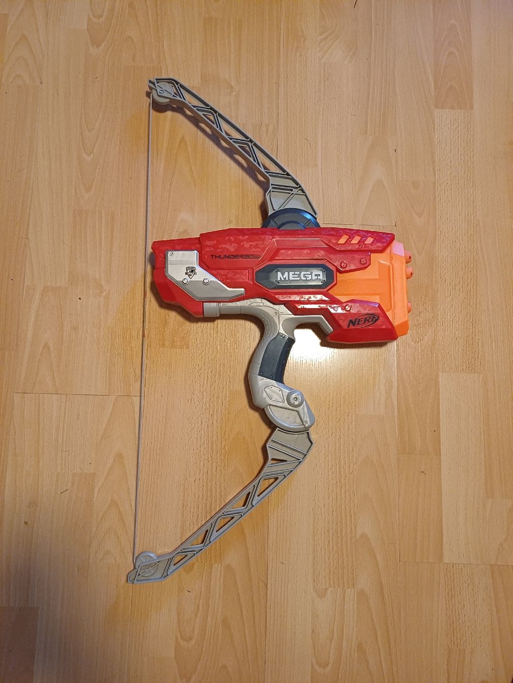 Nerf Giocattoli: Nerf-Set (6-teilig): Mega Thunderbow Bogen & 5 Blaster – Usato da Lausen venduto da sim_p566