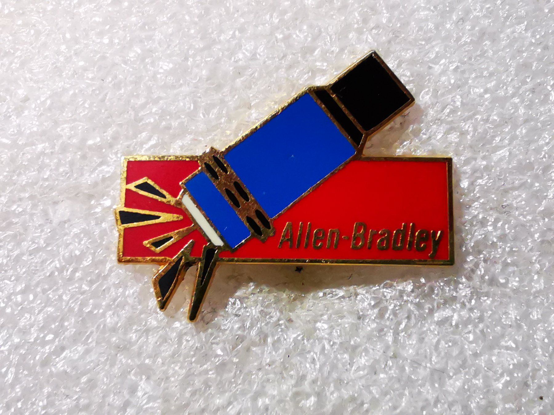 Plaquettes & Badges: Ansteckpin 61: Allen & Bradley – D'occasion à Oppligen par Pin-Fall-Shop