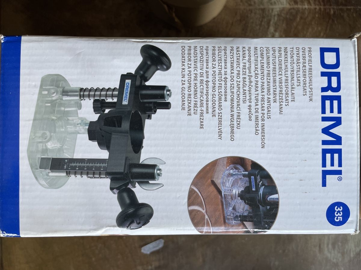 Tutti gli attrezzi: Accessoire DREMEL 335 pour défonceuse  – Usato da Genève venduto da Yasasa 1