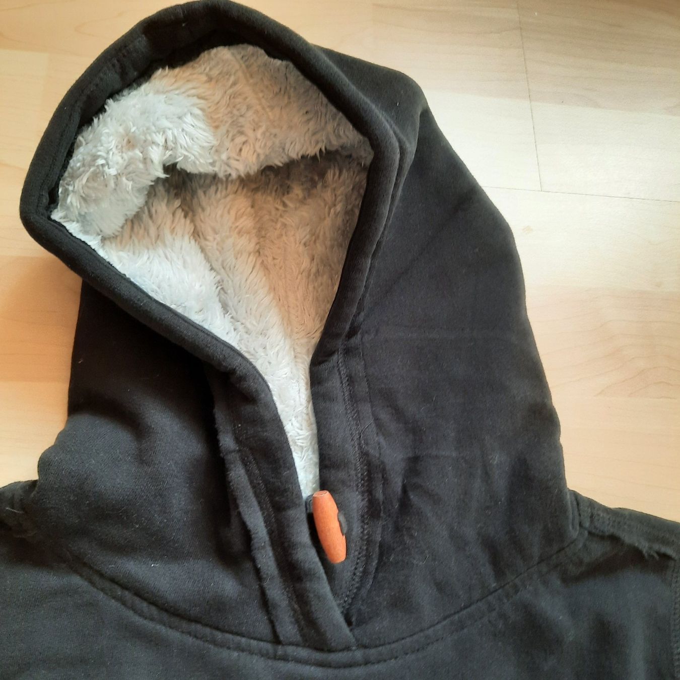 Pullover & Sweatshirts: Pullover – Gebraucht aus Hinwil von Zom 2