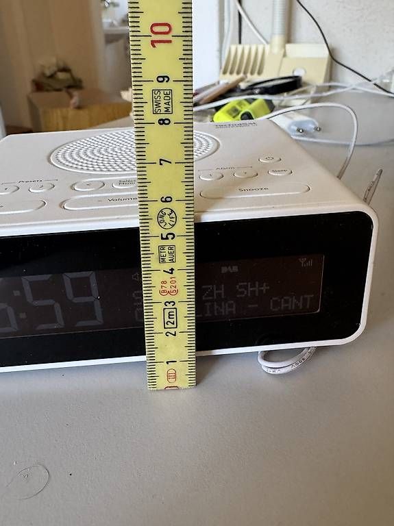 Sveglie: TechniSatDigitRadio 51 Radiowecker – Usato da Schwerzenbach venduto da bravosierra99 2