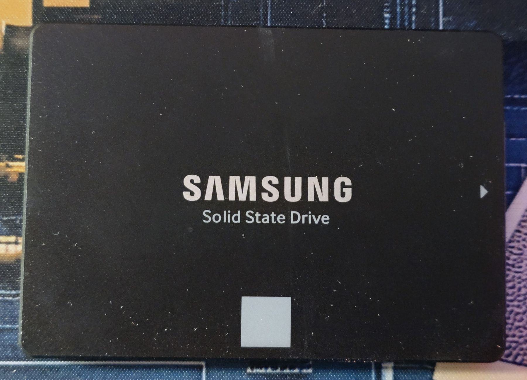 Samsung Dischi rigidi: Samsung 860 EVO SSD | 1TB | Schnell | Solid State Drive  – Usato da Ennetmoos venduto da Faders 1