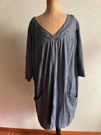 Robe denim CASTALUNA taille 48 bon état
