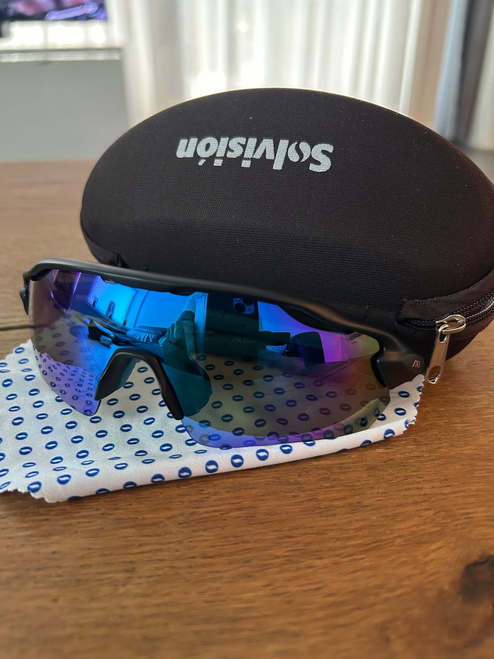 Occhiali & Lenti: Sport Sonnenbrille – Nuovo (secondo la descrizione) da Schlieren venduto da Leavio