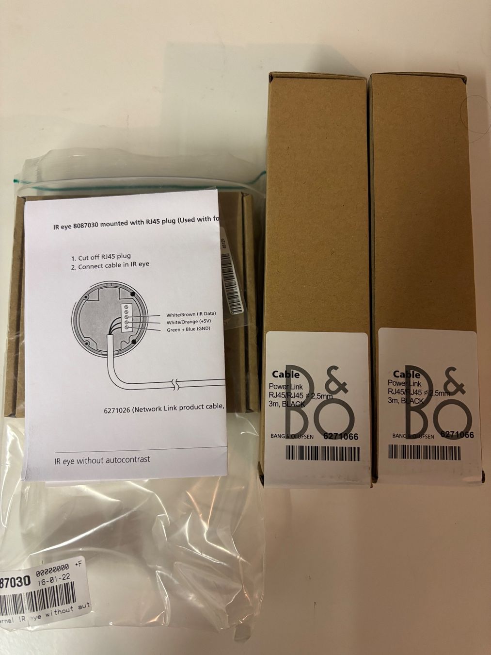 Bang & Olufsen Casse acustiche: Bang & Olufsen Beolab12-1 mit Standfuss – Usato da Winterthur venduto da schmudo45 6