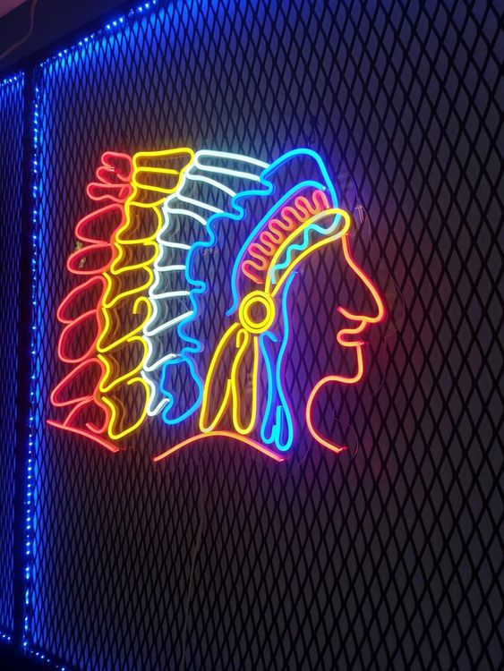 indian-chief-neon-leuchte-native-american-wandleuchte-neu-und