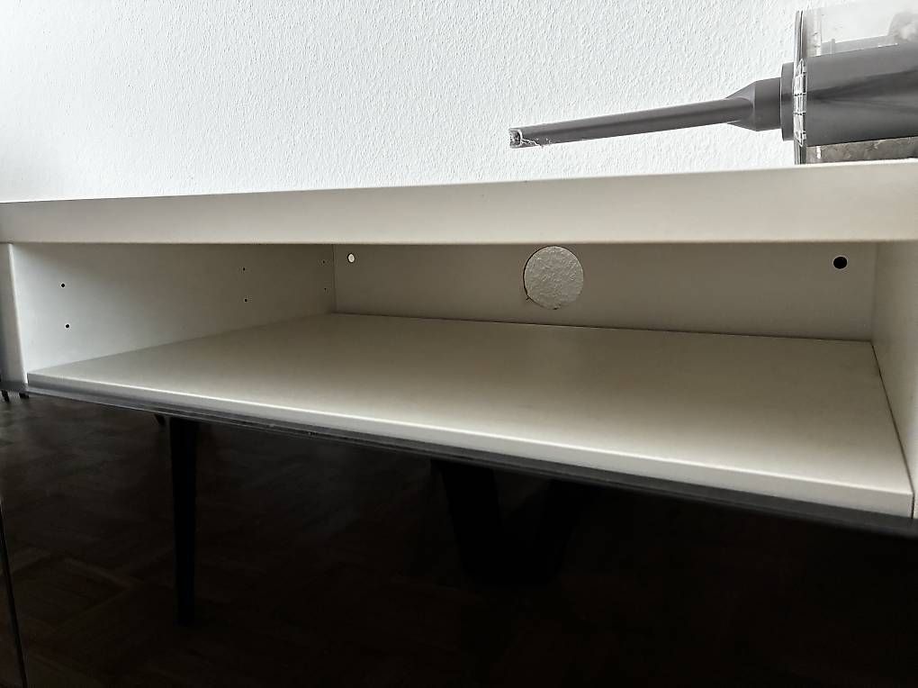 Ikea Mobili TV: Ikea BESTA TV Möbel – Usato da Volketswil venduto da Cypog 1