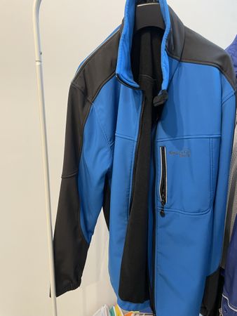 NEU Softshell Jacke mit Fleece Grösse L