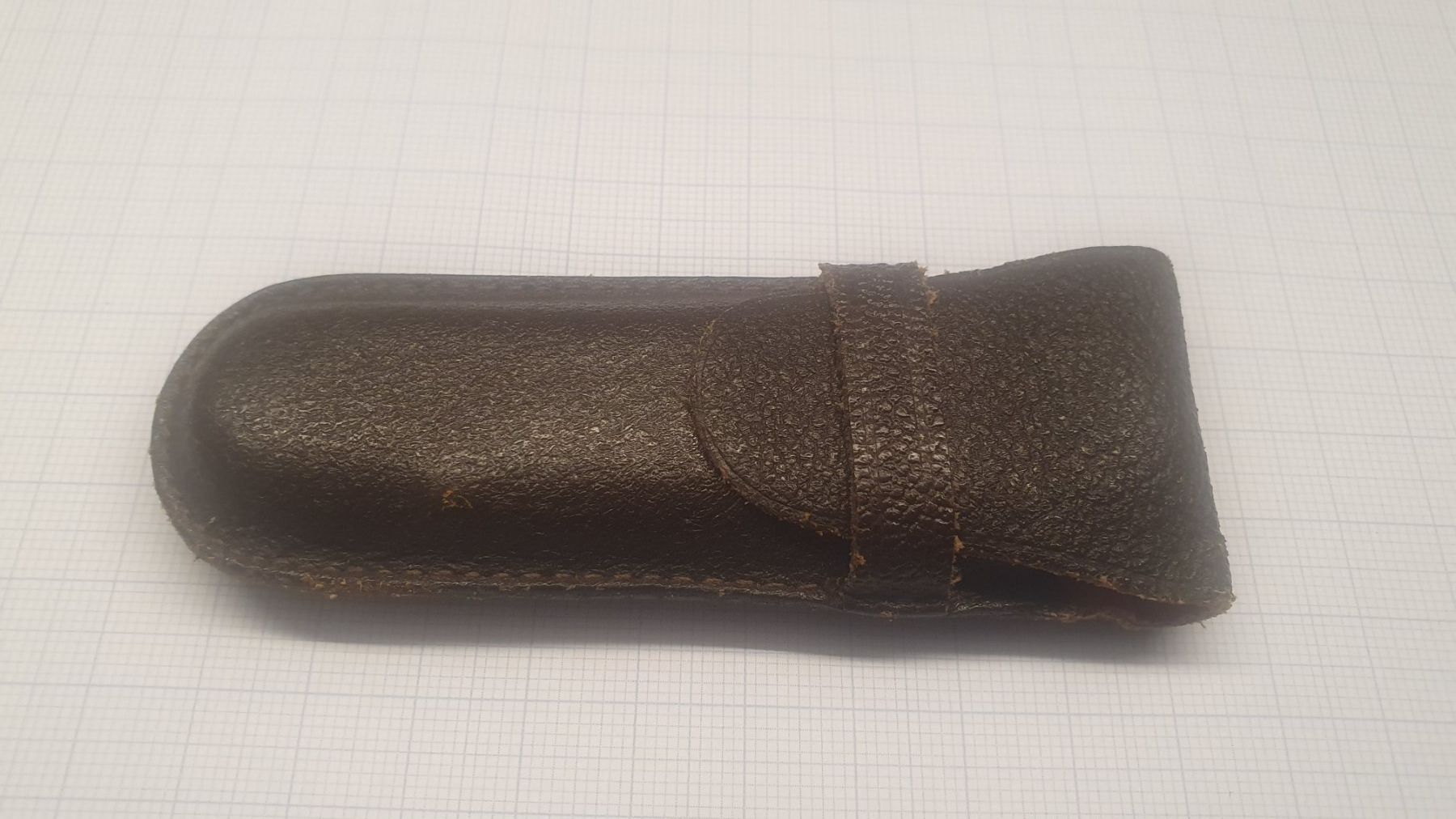 Sonstige Kleidung & Accessoires: 8 Messer – Etuis – Gebraucht aus Härkingen von MarianneSi 6