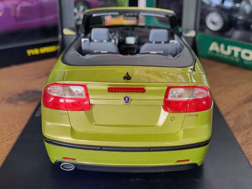 Modellini d'auto: Saab 9-3 Convertible 1:18 DNA – Usato da Rothrist venduto da Juana5 3
