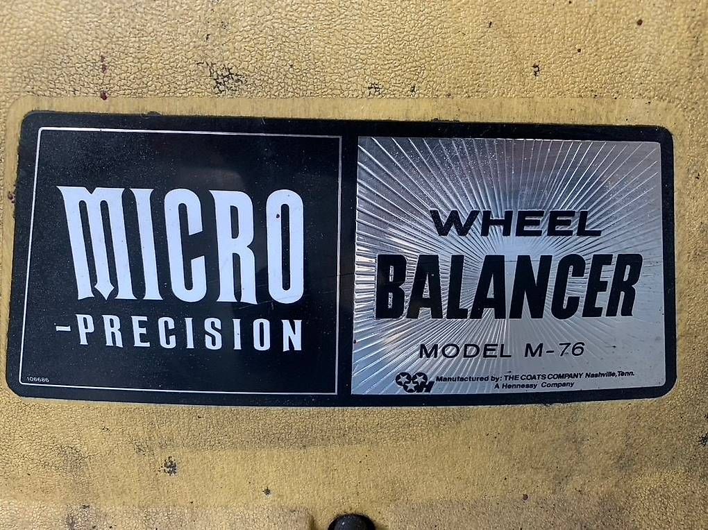 Tutti gli attrezzi: Equilibreuse de roues à rayon Micro Precision Wheel Balancer – Usato da Petit-Lancy venduto da DonJen 1