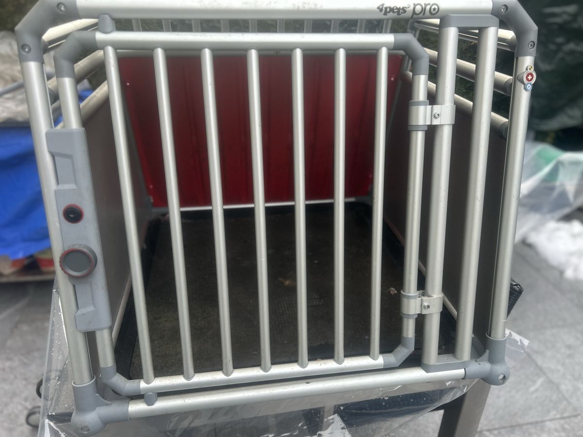 Altro: hunde gitter – Usato da Gossau SG venduto da Soraya2015 2