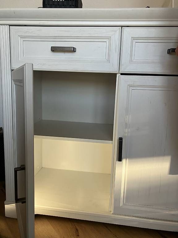 Commodes: Kommode Holz, 1 jährig  – D'occasion à Goldach par saw_cw99 1