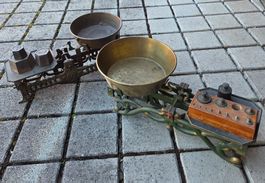 Antike Waagen