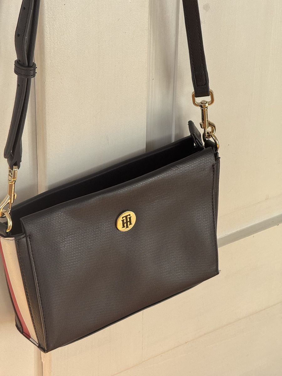 Sacs femmes: Tommy Hilfiger Tasche – D'occasion à Regensdorf par Rina49 6