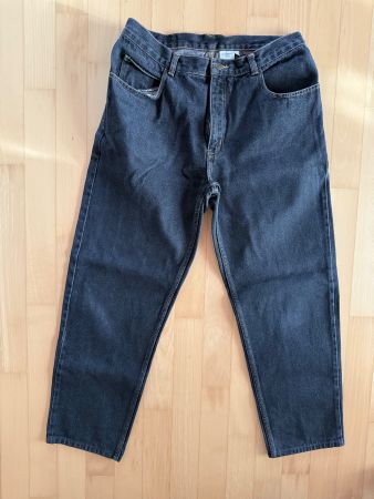 Herrenjeans schwarz Grösse 50 Kurzgrösse