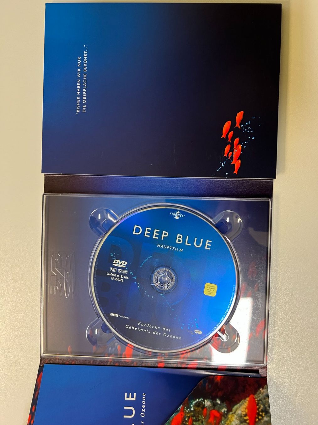Tutti i DVDs: Deep Blue: Entdecke die Ozeane! – Usato da Unterengstringen venduto da hausraus 1