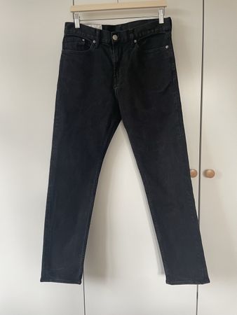 H&M Herren Jeans Slim Fit – Schwarz – W30 / L32