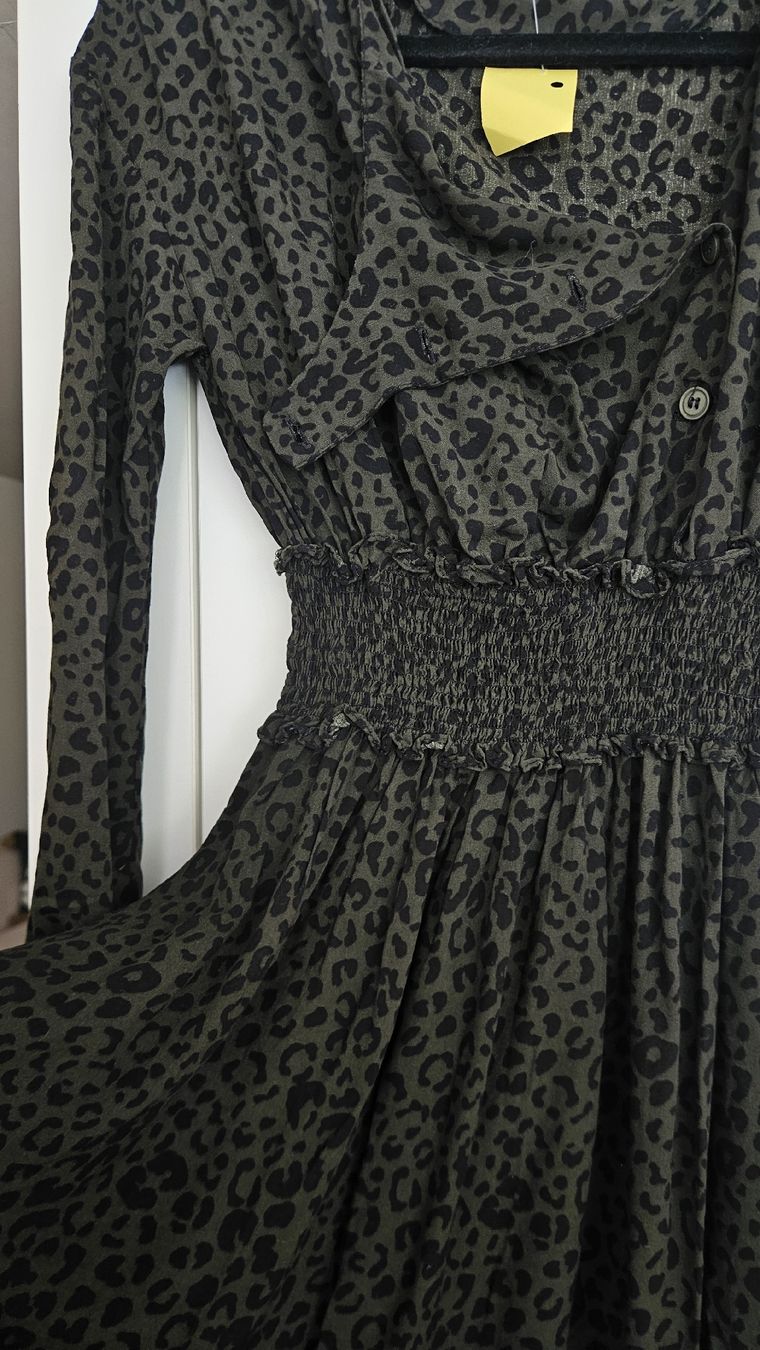 Zara Vestiti: Robe Zara, taille S verte camouflage – Usato da Bulle venduto da tiff_1992 1