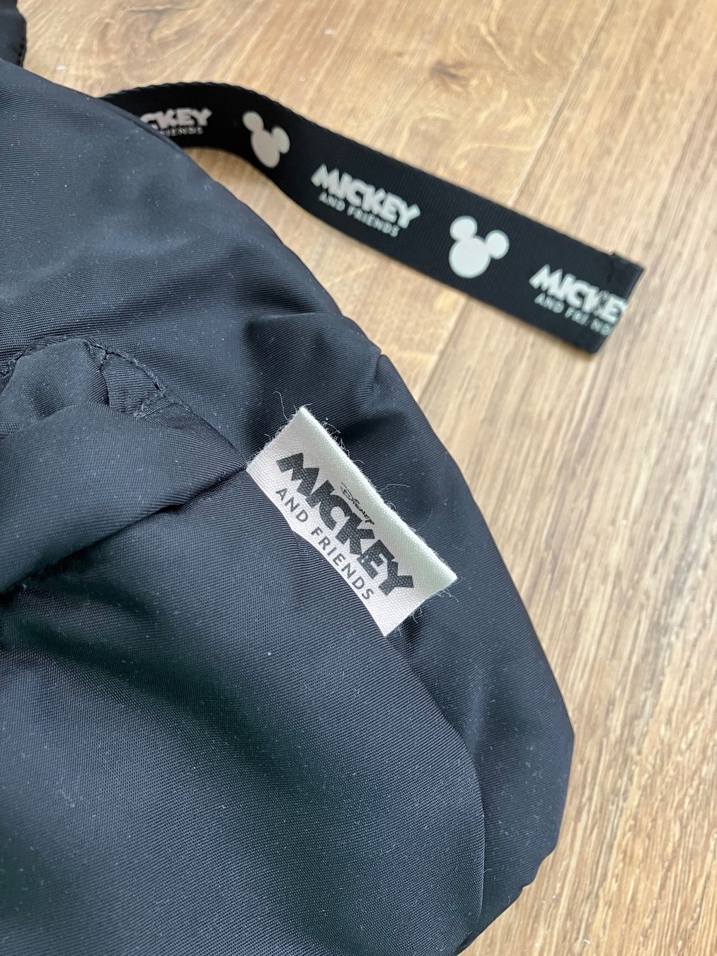 Disney Kindertaschen: Disney Mickey kid backpack – Gebraucht aus Brugg AG von Magna3 1