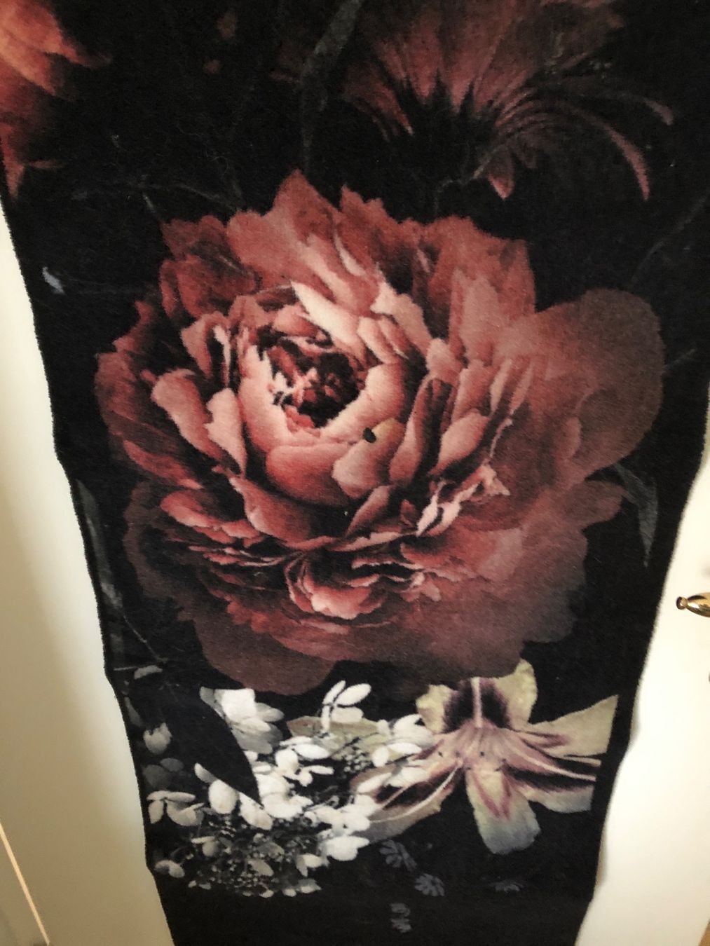 Tappeti: Schöner Teppichläufer mit Blumenmuster – Usato da Arlesheim venduto da leyRum4.5 2