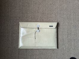 Freitag F421 Sleeve for Laptop 15