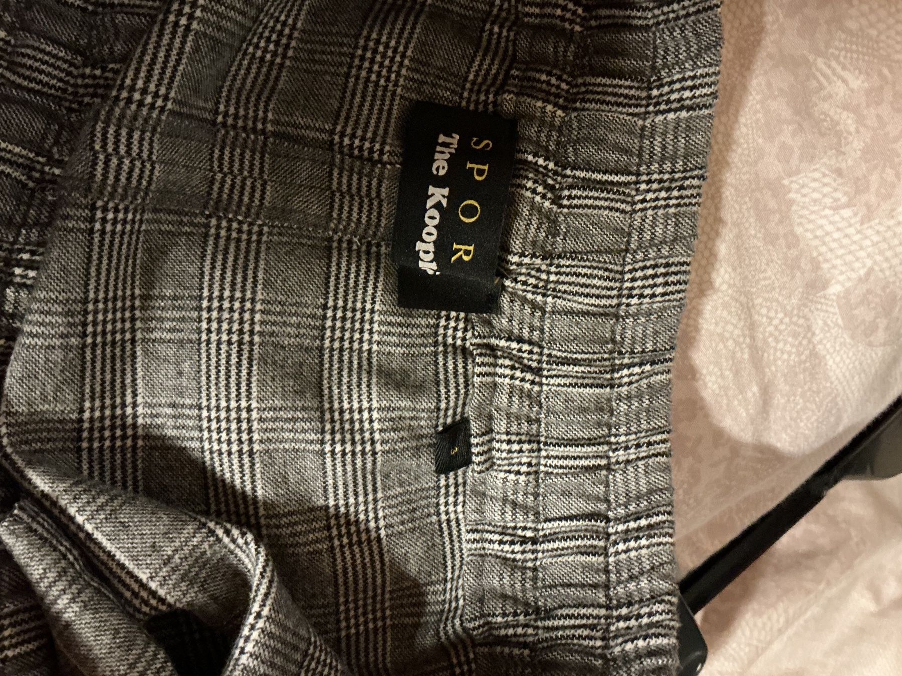 Kooples Gonne: Jupe The Kooples Sport – Usato da St-Léonard venduto da ptita75 2