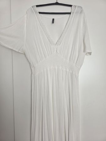 Weisses Kleid