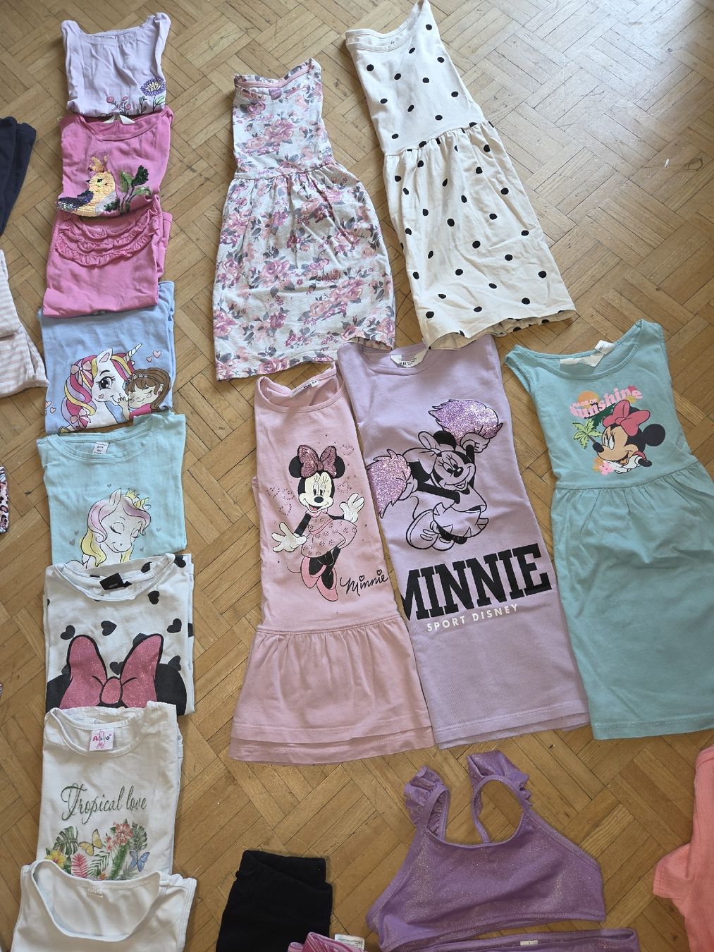 Ensembles coordonnés: grosse kleiderpackung  – D'occasion à uster par tan_vy9b 1