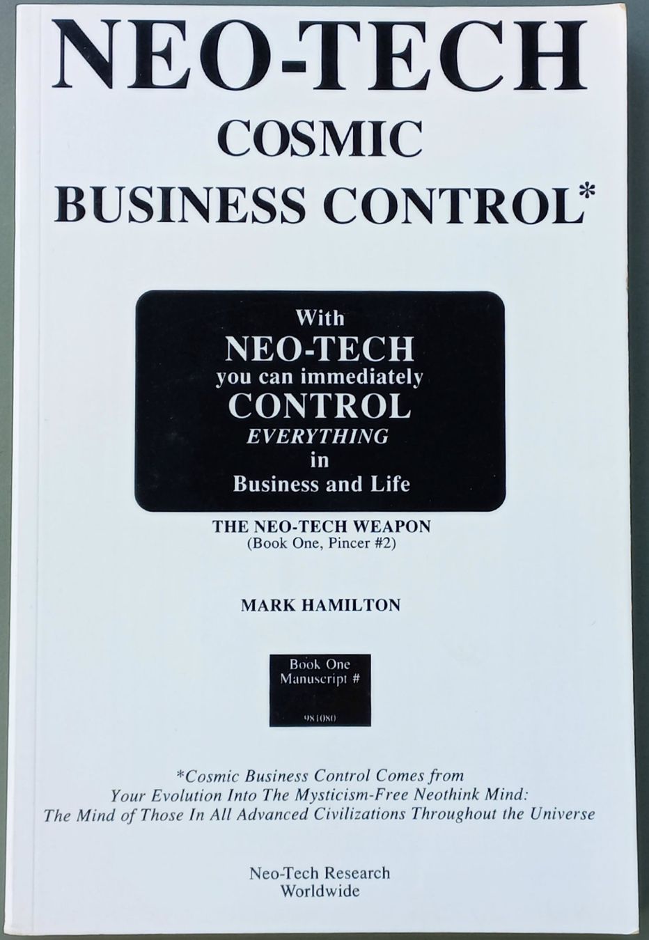 Libri: Neo Tech 1 - Cosmic Business Control – Usato da Niederuzwil venduto da lubimaja