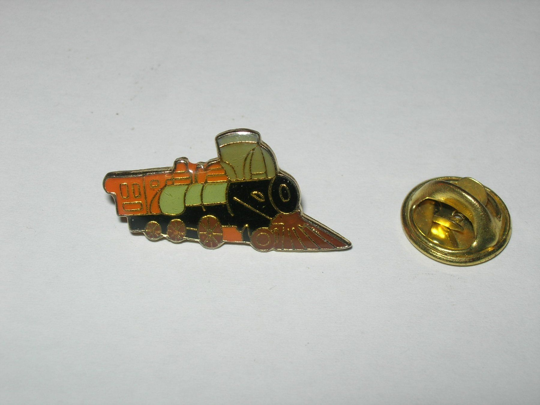 Plaketten & Abzeichen: Dampflokomotive Pin – Gebraucht aus Hornussen von Corvette- 1